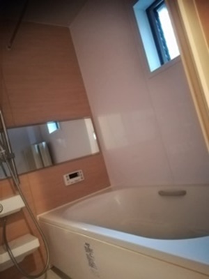 大阪府枚方市のグループホーム【ミライエ】｜浴室